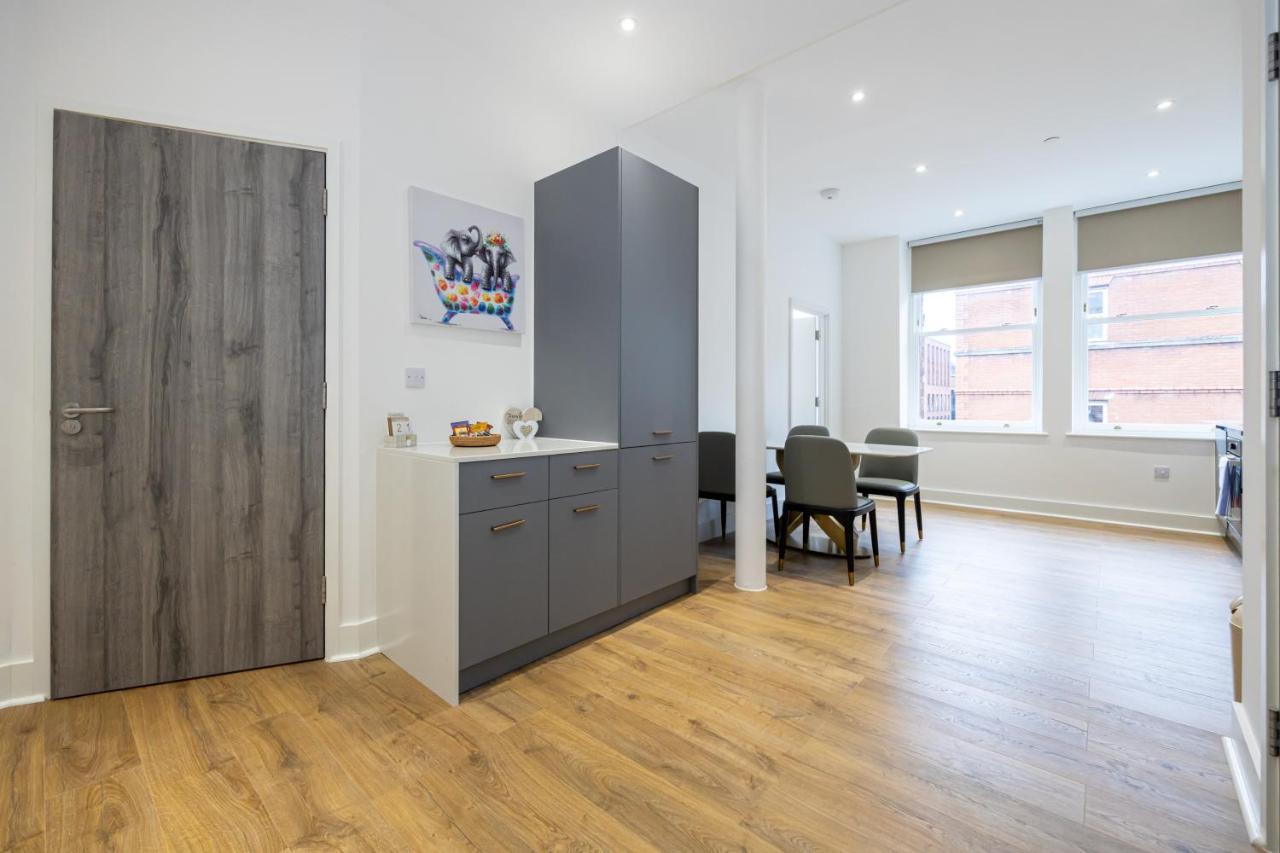 Amazing 1Bd Apartment China Town Manchester Exterior photo